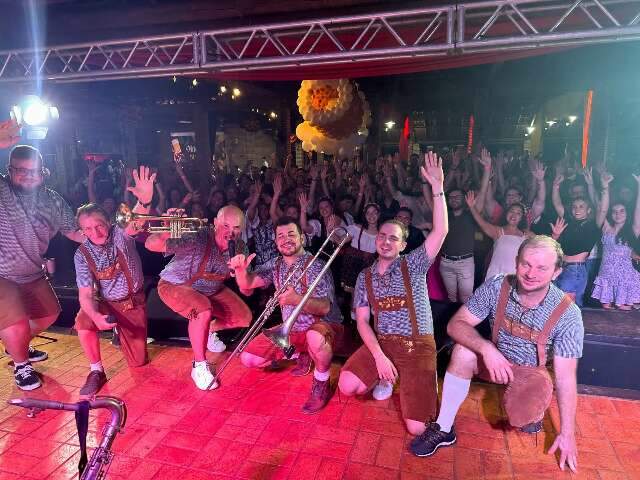 CTG faz Oktoberfest com chope, comida alem&atilde; e m&uacute;sica ao vivo