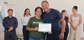 Ap&oacute;s uma vida dif&iacute;cil, Edileusa aprendeu a ler em 6 meses