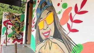Casal começou com bicicleta e hoje alimenta galera até de madrugada Casal começou com bicicleta e hoje alimenta galera até de madrugada