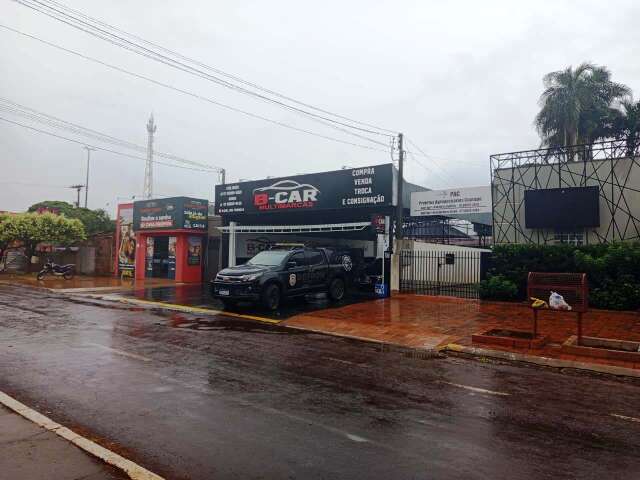 Opera&ccedil;&atilde;o contra tr&aacute;fico mira esquema que envolve at&eacute; loja de carros