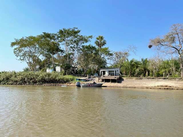 No Pantanal, a bancada do feriado troca o palanque pelo anzol