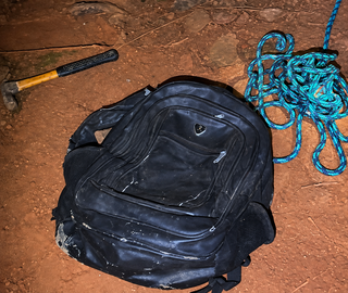 Homem morre eletrocutado ao tentar furtar cabo de rede elétrica de 13 mil volts Homem morre eletrocutado ao tentar furtar cabo de rede elétrica de 13 mil volts