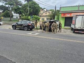 Operação corta comunicação entre Marcinho VP e cúpula do Comando Vermelho Operação corta comunicação entre Marcinho VP e cúpula do Comando Vermelho