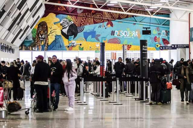 Maioria dos leitores ter&aacute; folga no feriad&atilde;o de Finados, aponta enquete