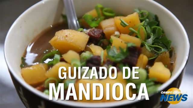 Fácil e saboroso, saiba como fazer Guizado de Mandioca