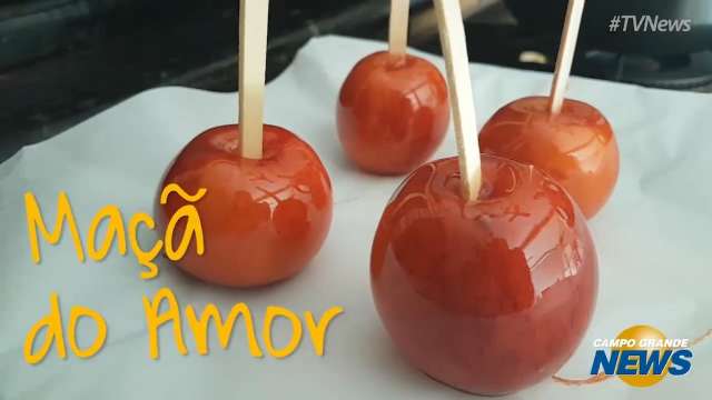 Em tempo de festas juninas, uma maçã do amor fácil e perfeita; veja receita