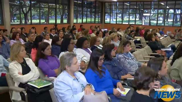 Encontro de educadores discute ações de melhoria da aprendizagem