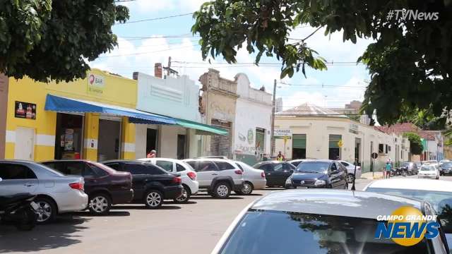 Quem lucra com o Carnaval de rua já se prepara para vendas a foliões