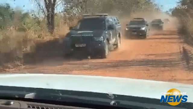 Comboio policial em Aquidauana