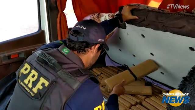 PRF encontra maconha em pneus e cabine de carreta com placa de Boituva