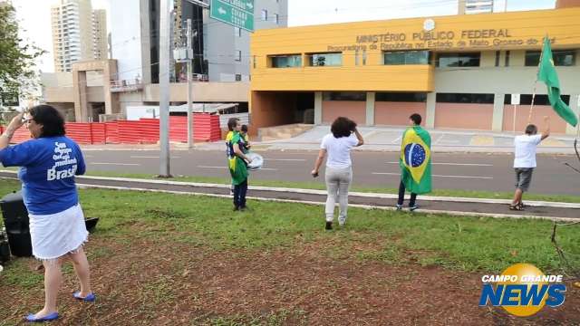 &#34;Tchau querida&#34; em Campo Grande é tímido e sem grandes comemorações