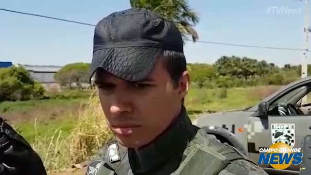 Segundo comandante de esquadrão, foram encontrados 50 munições de fuzil