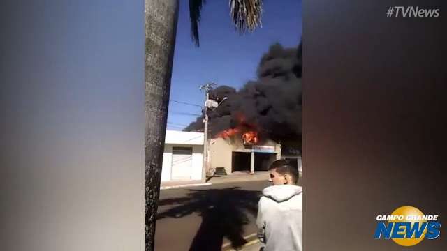 Leitores gravam chamas na Casa das Borrachas