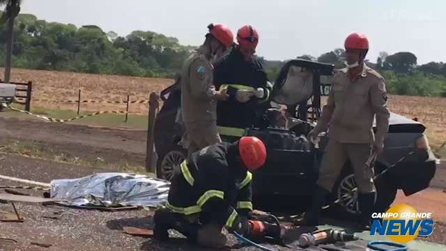 Acidente em parada de obra deixa dois mortos na BR-463 em Ponta Porã