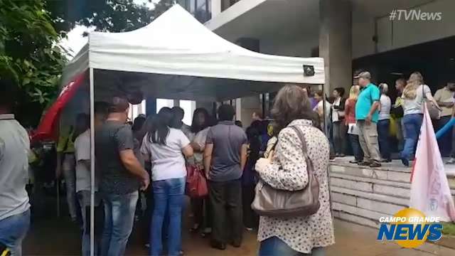 Sindicalistas fazem protesto nesta segunda-feira contra reformas