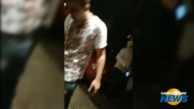 Estudante é agredido por seguranças de boate