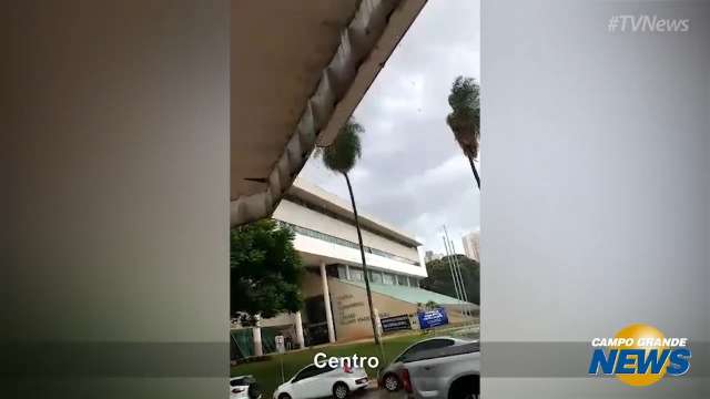 Chuva aparece em diversos pontos da Capital