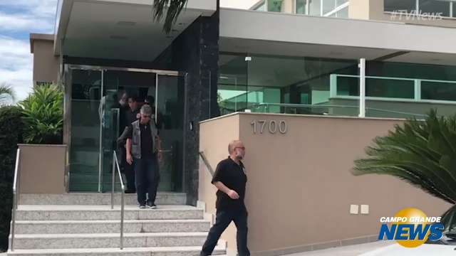 PF cumpre mandado em edifício atrás de shopping