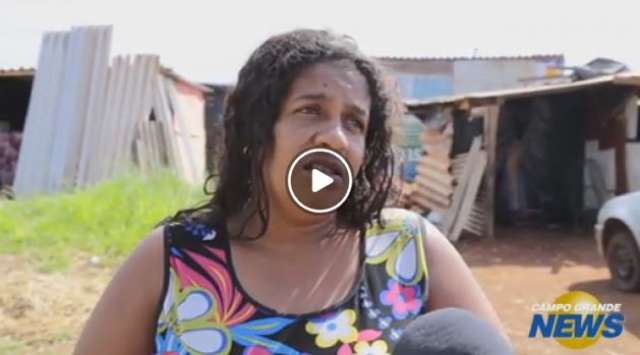 Removidos de favela, moradores se sentem abandonados no extremo da cidade