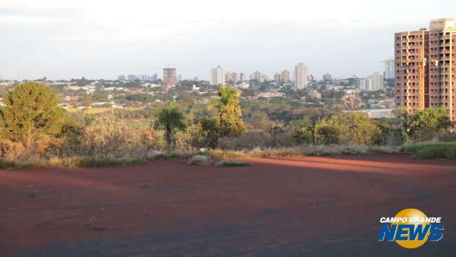 Campo Grande tem 42% de áreas vazias em seu território urbano