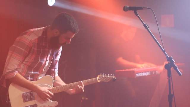 Esquenta dos universitários começa bem antes de sexta e sem sertanejo