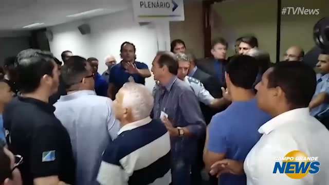 Protesto de servidores, execução e deboche foram os vídeos mais vistos