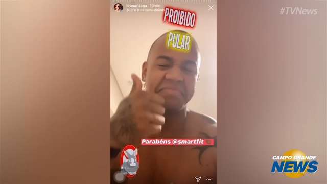 Leo Santana reclama de ter sido barrado em academia por pagamento em dinheiro