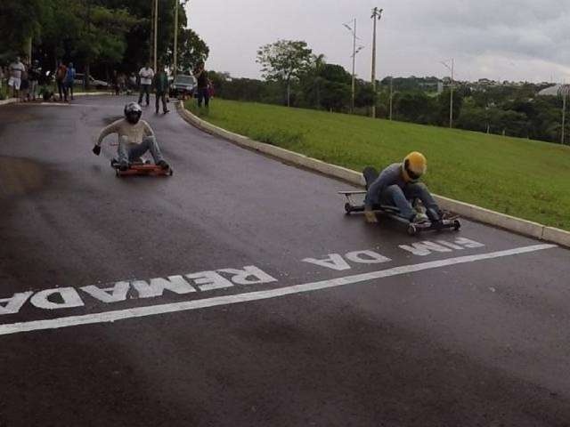 Campeonato de carrinho de rolimã foi a oportunidade para encontro de gerações