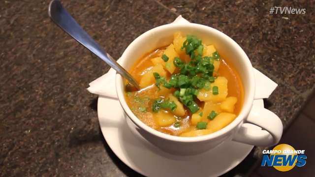 Comida confortável: quibebe de mandioca para as noites mais frias