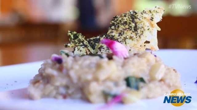 Arroz com caule de mamoeiro. Achou estranho? Pois saiba que é uma delícia!