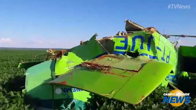 Avião agrícola cai em São Gabriel do Oeste