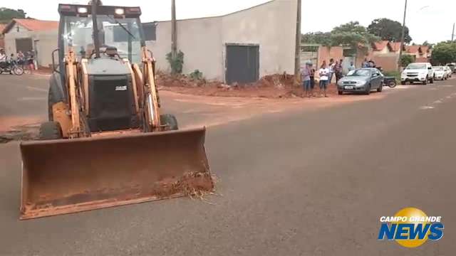 Moradores têm cinco dias para deixar casas de área invadida