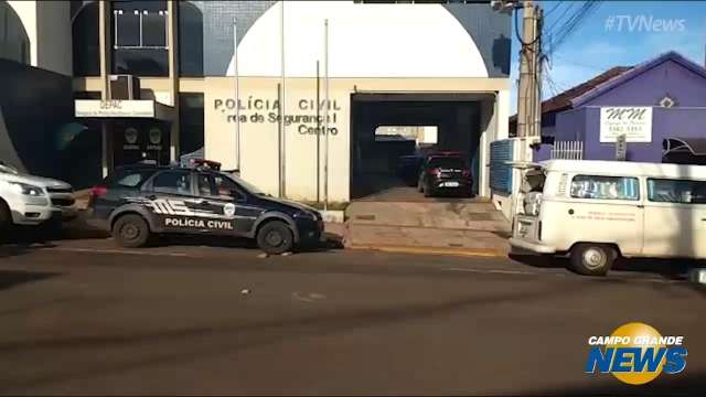 Preso que fugiu estava escondido em casa abandonada a 2 km da delegacia