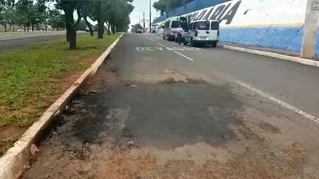 Buraco que provocou acidente com morte é tapado na Gury Marques