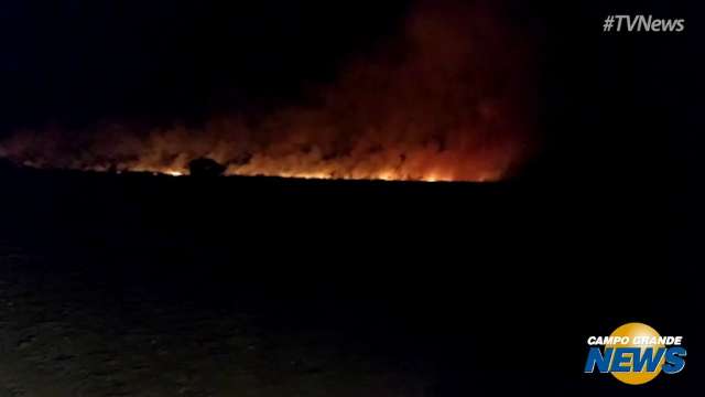 Incêndio no Passo do Lontra na noite de sábado