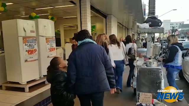 Confira horários do comércio e shopping durante jogos do Brasil