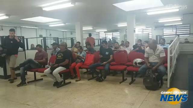 Fila do emprego na Funsat tem trabalhador que está parado há 1 ano