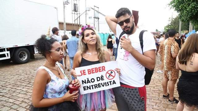 &#34;Caçador&#34; mira em unicórnios, mas Carnaval agora é do coelho por conta do preço