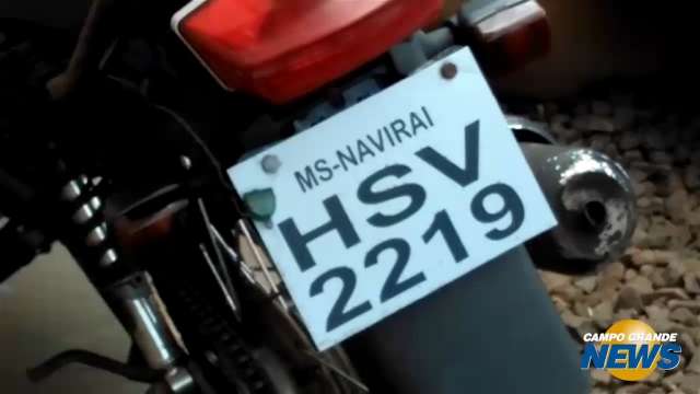 Placa de moto “estranha” denuncia e traficante acaba preso