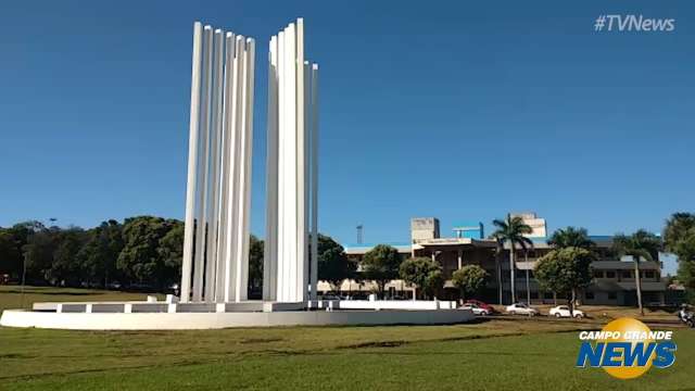 Universidades suspendem aulas e escolas devem abonar faltas por causa de greve