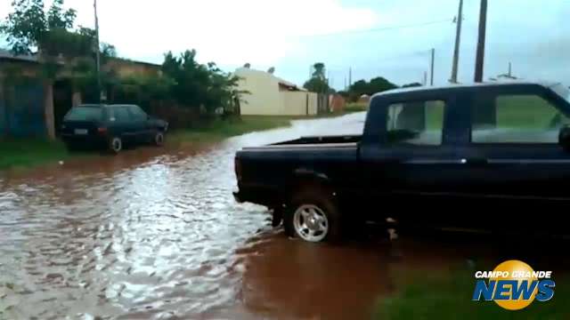 Chuva do último domingo castigou moradores do Jardim Centro Oeste