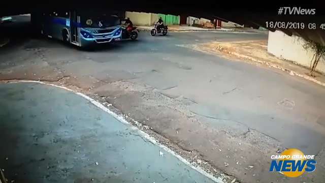 Momento da morte de motociclista no Jardim Leblon