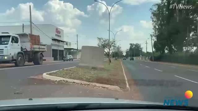 Manilha atrapalhando o trânsito na Interlagos