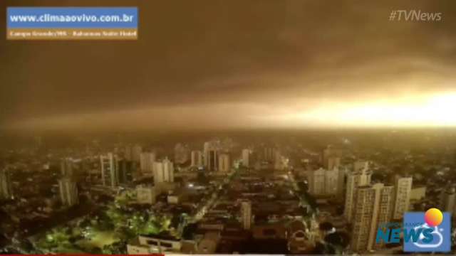 Vídeo mostra aproximação de tempestade de areia em Campo Grande