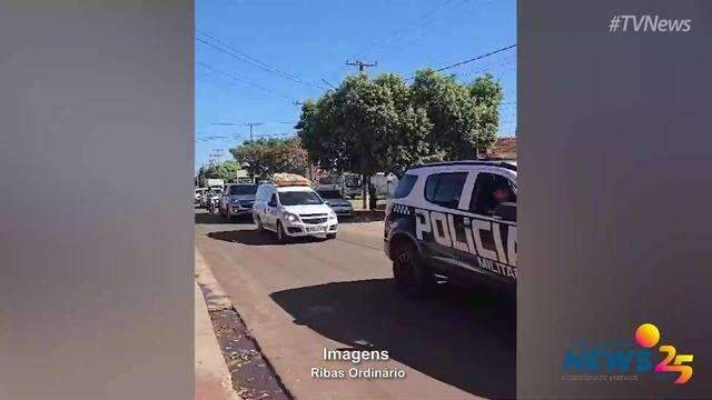 Cortejo de taxista morto em Ribas do Rio Pardo