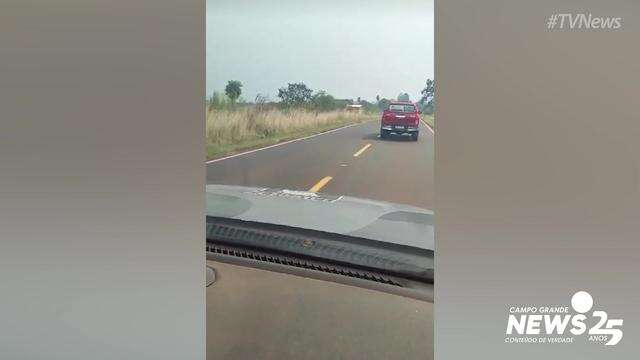 Perseguição a Hilux roubada