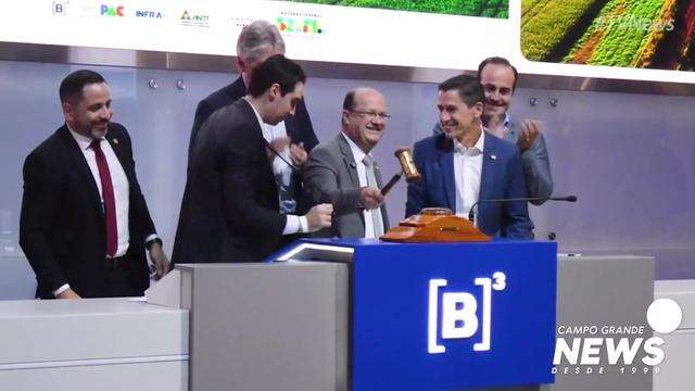 Equipe do governo de MS durante batida de martelo na B3