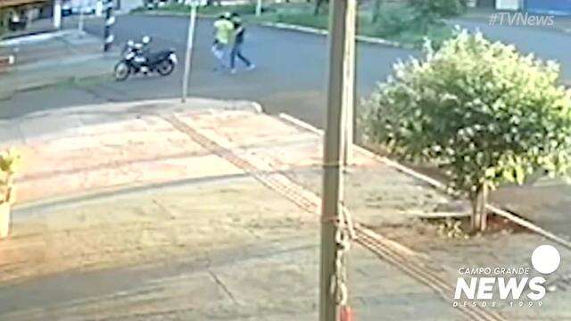 Assalto e agressão a jovens em Dourados