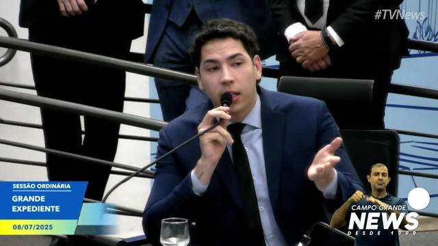 Vereadora do PL revela que é casada com mulher após discussão com vereador do PT