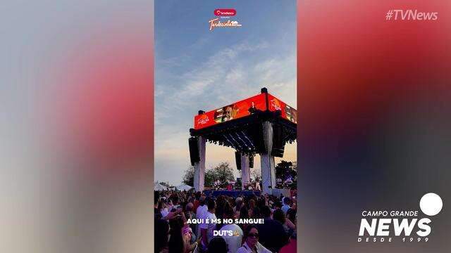 Thiaguinho canta hino de Mato Grosso do Sul em show